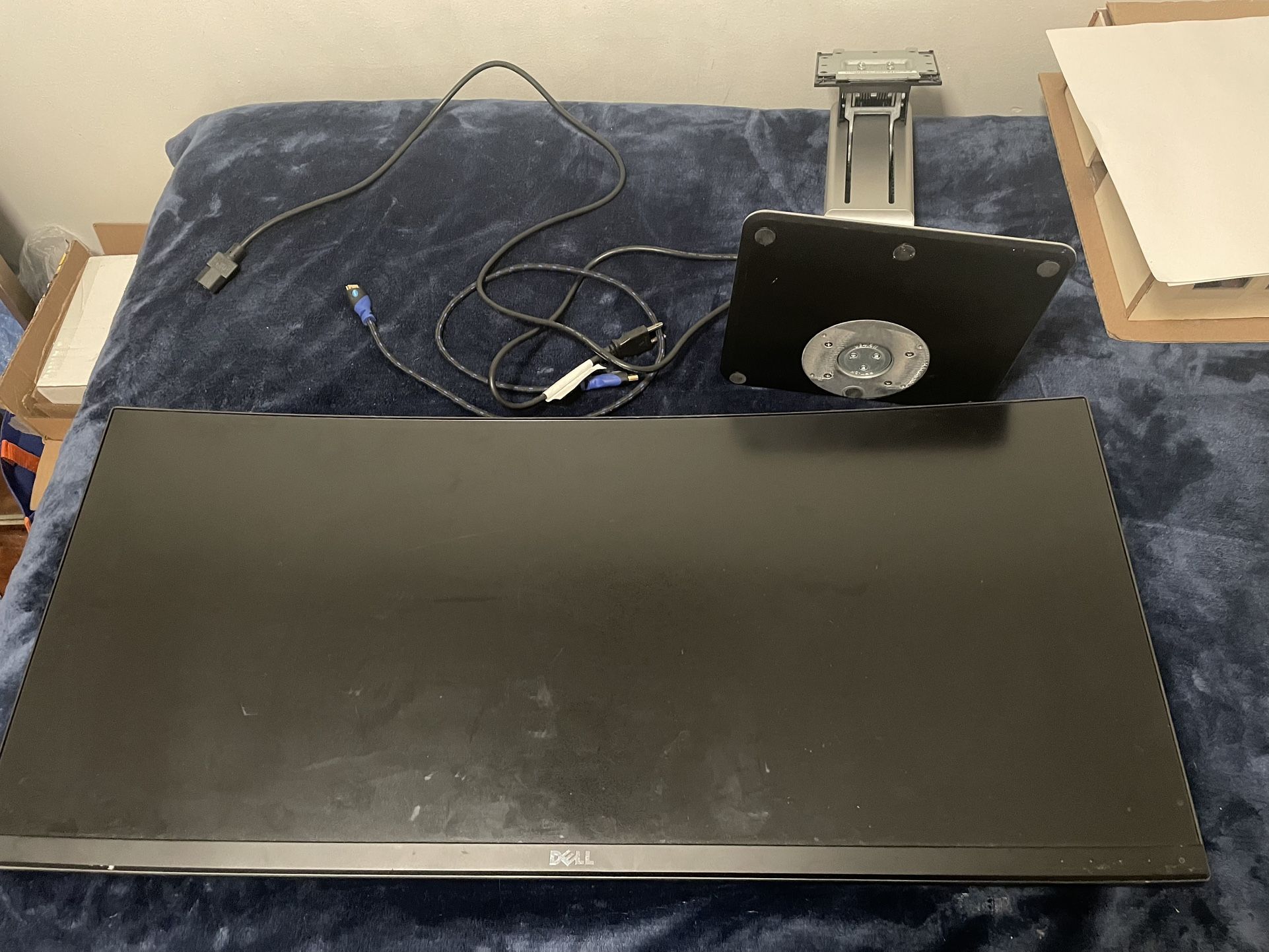 35 inch Dell Monitor 60 Hz