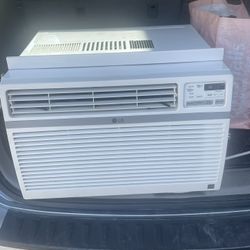 LG  Air Conditioner 8,000 BTU Mounted Window