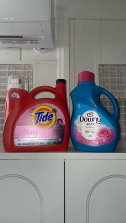 Tide + Downy Detergent & Downy Fabric Softener Bundle
