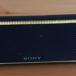 Like New Sony XB31 Bluetooth Speaker
