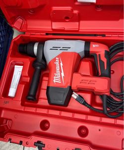 Milwaukee 1-9/16 sds rotary hammer