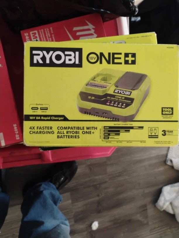 Ryobi Charger 