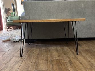 Wood Coffee Table with Hairpin Legs