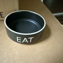 Black ceramic Top Paw Bowl