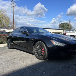 2017 Maserati Ghibli