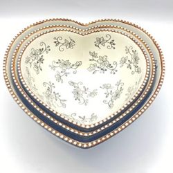 NWOT Temptations Black & Cream Floral Lace Heart Nesting Bowls 1 Qt, 1.5 Qt & 2 Qt