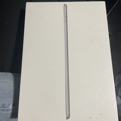 iPad (6th Generation) 32 Gb 