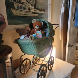 Antique Baby Doll Buggy.