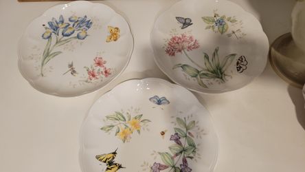 Lenox Butterfly Meadow Dinner Plates