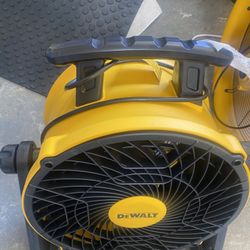 DeWalt 16" 3-Speed Benchtop and Hanging Drum Fan