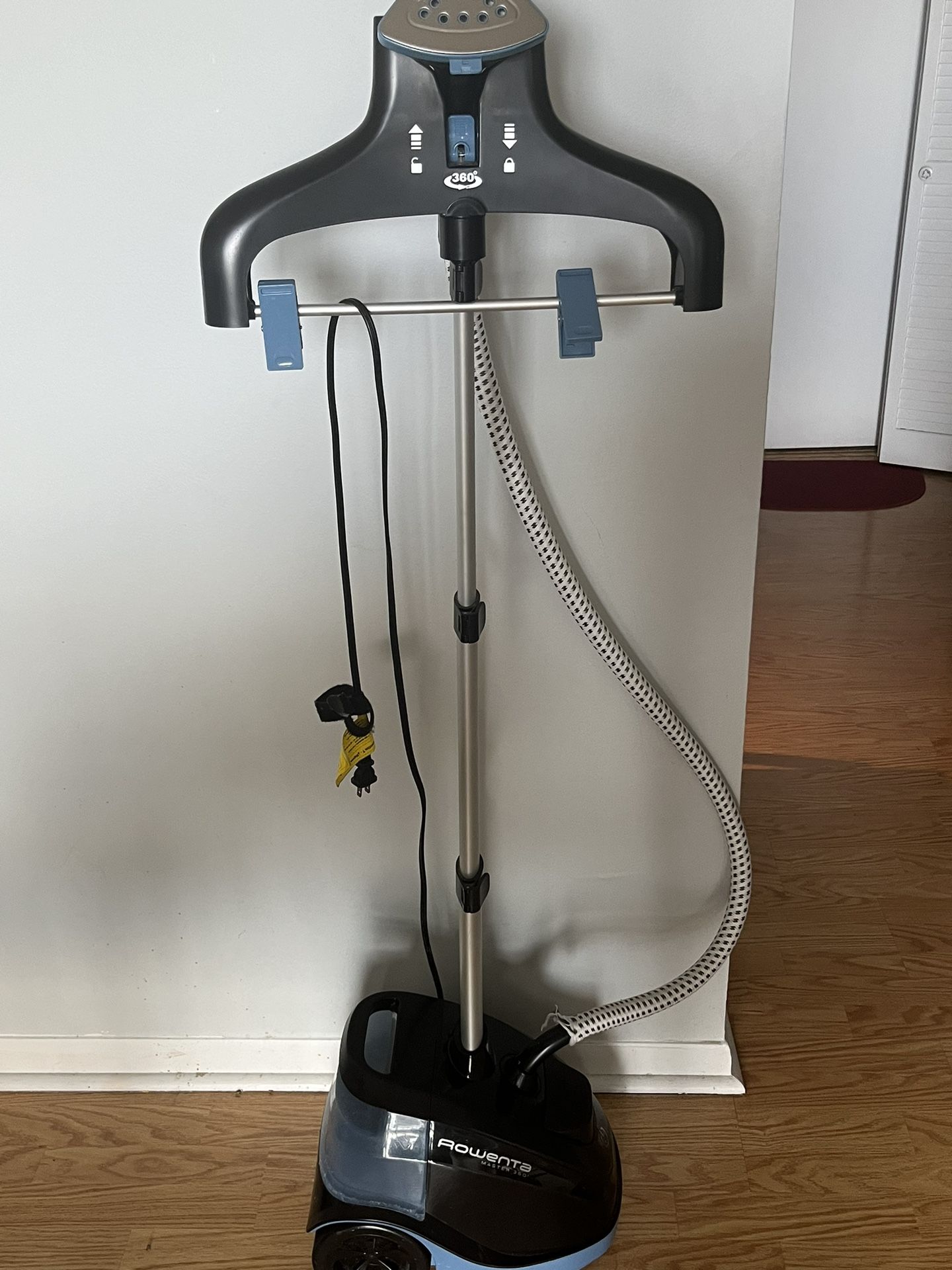 Clothes Steamer