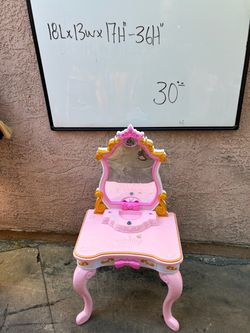 Kids Princess Vanity Table with Mirror toy