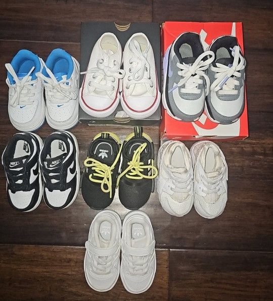 5c NIKE AND ADIDAS SNEAKERS