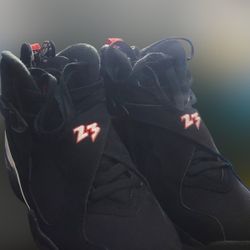 Jordan Playoff 8s 