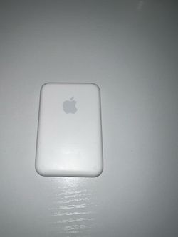 Mag safe portable charger air