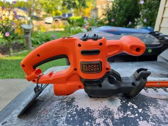 Black+Decker Electric Hedge Trimmer