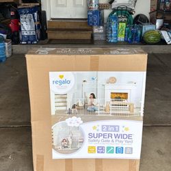 Brand New Regalo 2-in-1 Super Wide Baby Gate & Play Yard