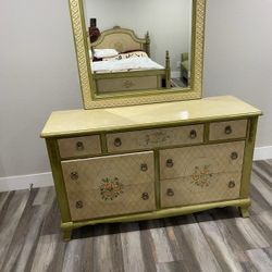 Full/Queen Bedroom Set - OBO
