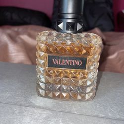 Valentino Coral Fantasy Perfume