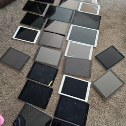 Ipad LOT 5th, 6, 7, 8. Pro 10 Inch, 12.9 InchApple iPad Pro 12.9" 2nd Gen 64GB	1
Apple iPad Pro 12.9" 128GB	2
Apple iPad Pro 10.5" 64GB	1
Apple iPad P
