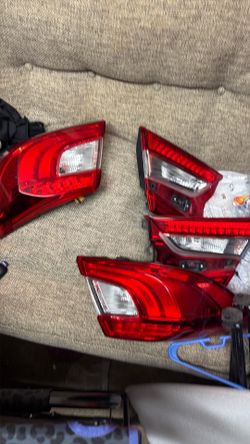 Pass/driver tail lights 20 honda accord sport