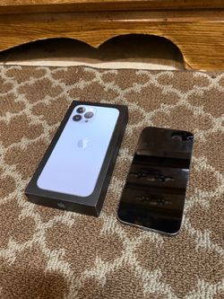 iPhone 13 Pro Max 256GB Unlocked – Excellent Condition