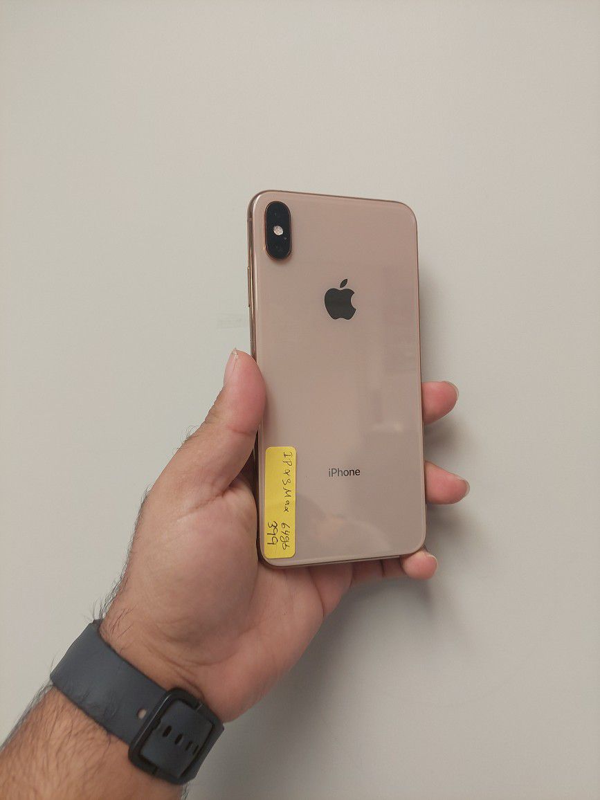 IPhone XS Max 64 GB Unlocked Available With Cash Deal $169