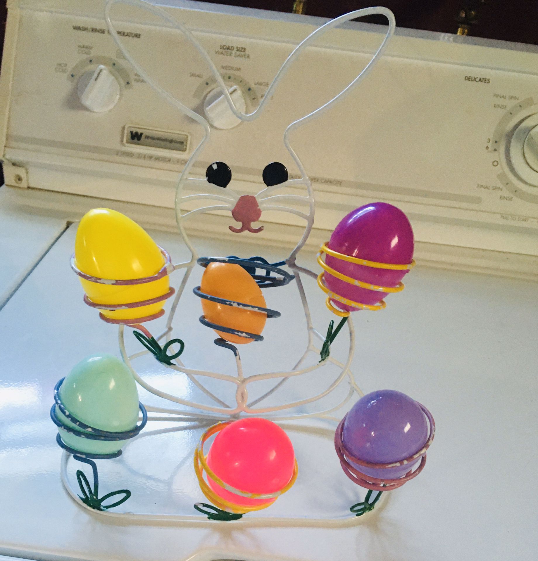Metal Wire Easter bunny egg holder