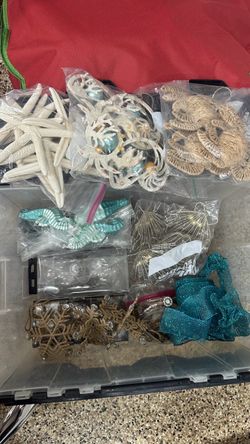 Coastal Christmas decor