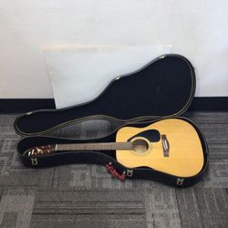 Yamaha Acoustic Guitar