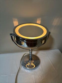 Jerdon Lighted Makeup Mirror double sided