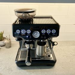 Breville Barista Express Espresso Machine