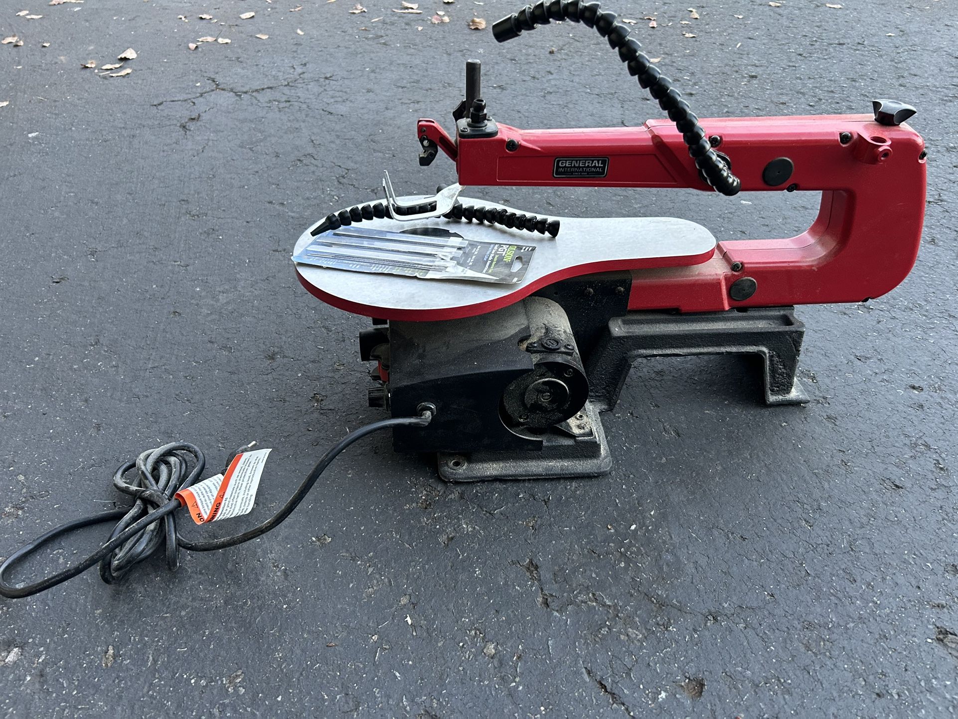 Broken Scroll Saw And Blades