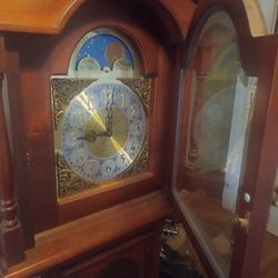 Grandfather Clock 