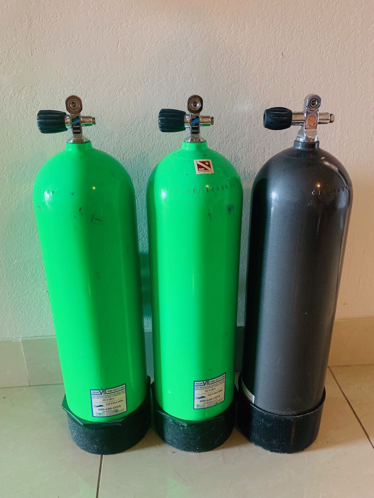 Aluminum 80 scuba tanks for Sale in Fort Lauderdale, FL OfferUp