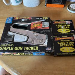 Arrow  Heavy Duty Staple Gun Tacked 