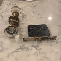 Vintage Glass Doorknob Set