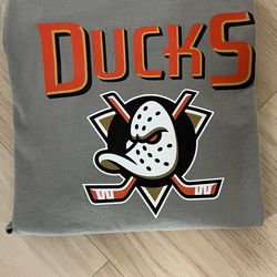Anahiem ducks t shirt