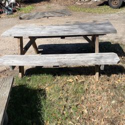 Pick Nick Table