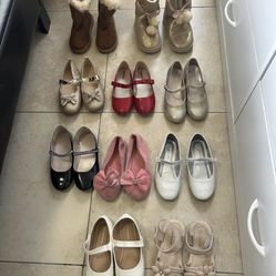 10 Par Shoes Size 1 And Size 2 For Girls 