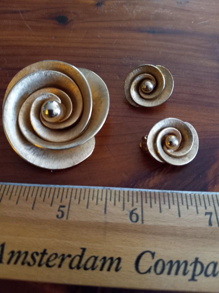 Vintage Brooch & Earrings