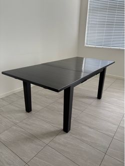 Mesa de comedor IKEA extensible