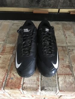 Nike coach’s cleats men’s size 10.5