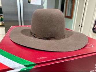 Tacchino Felt hat