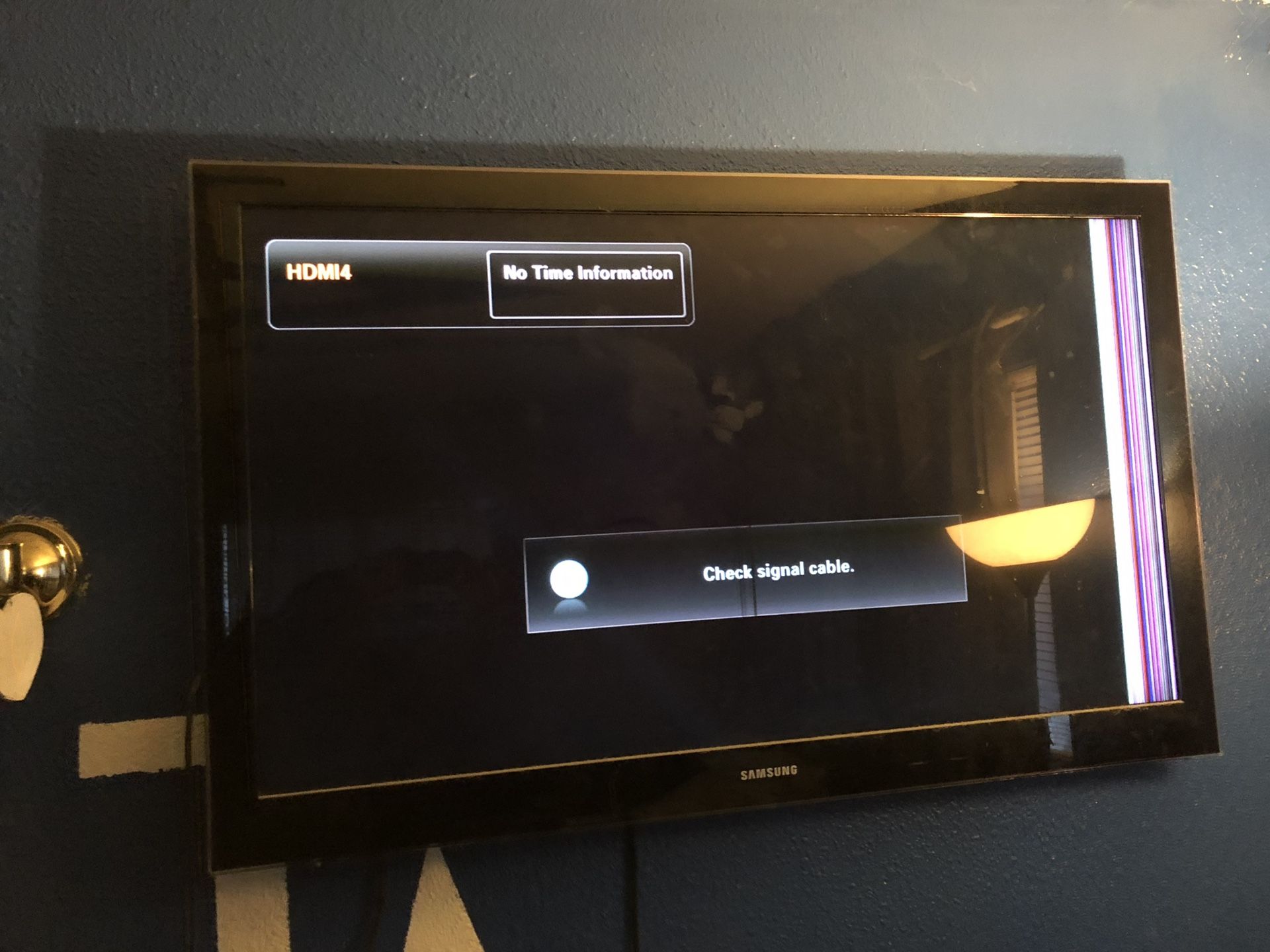 Samsung tv for sale NEEDS REPAIR
