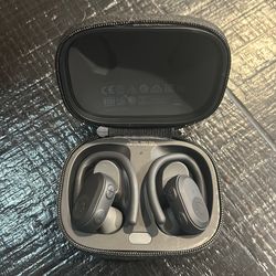 Black SkullCandy Headphones