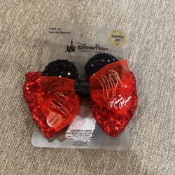 Disney Parks Minnie Ear Hair clip 