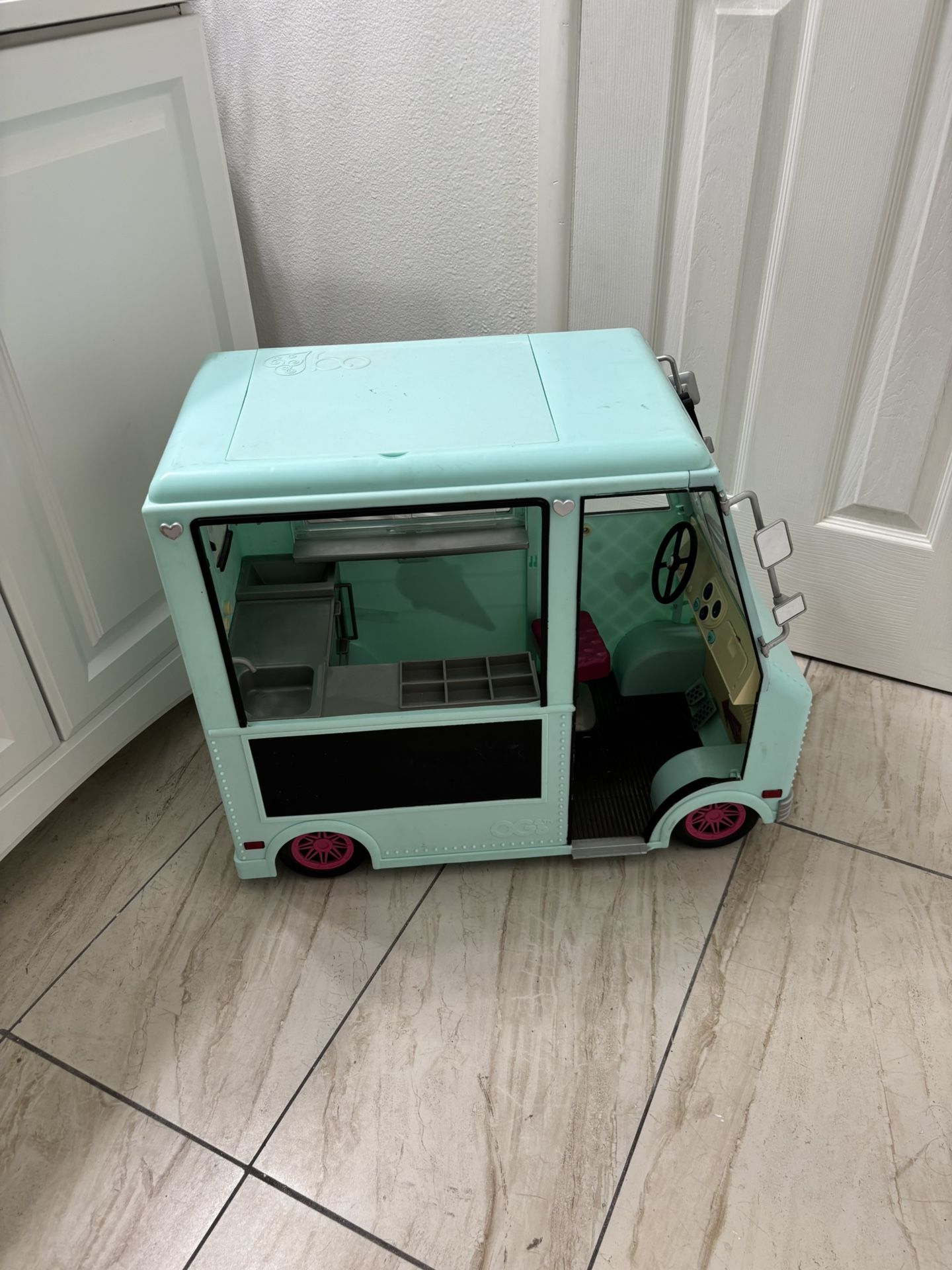 American Doll Ice Cream Truck 🍦 ( For Dolls)
