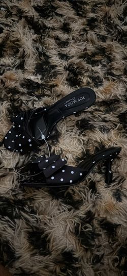 kitten heels
