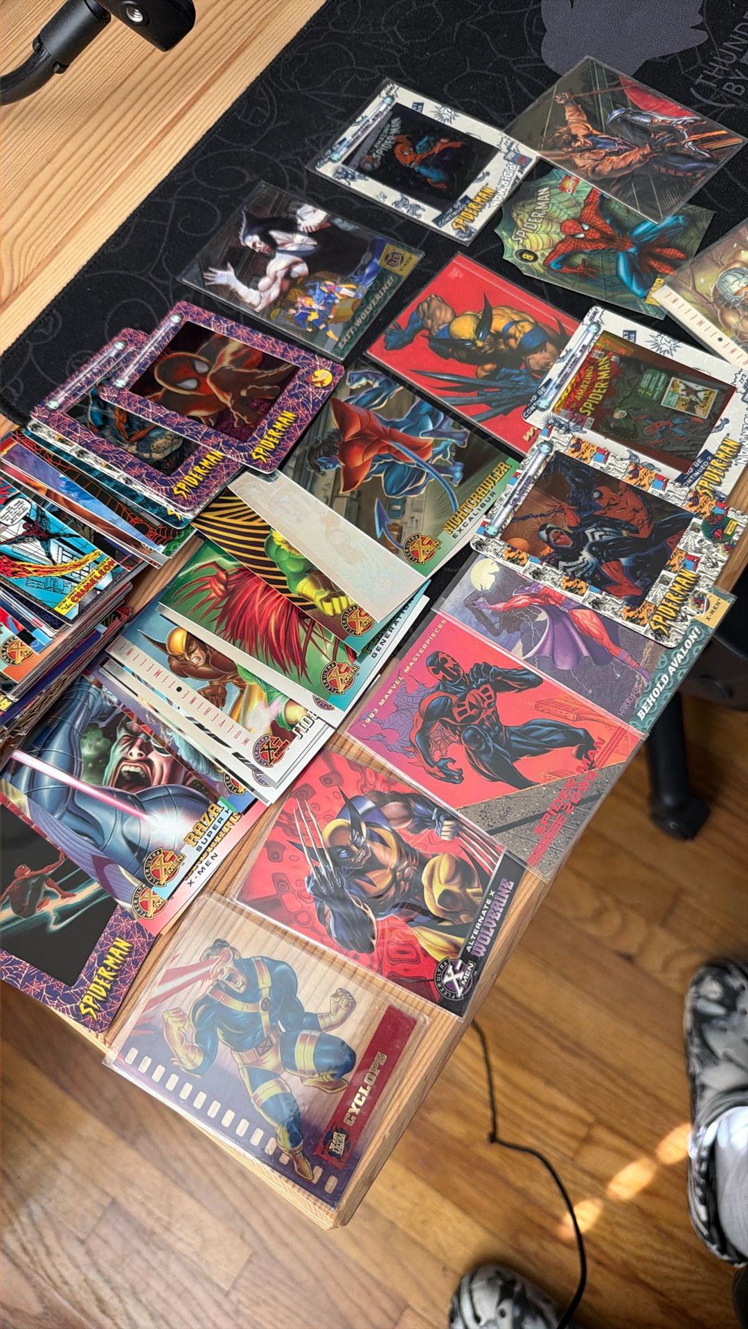 Marvel Card Lot! Over 100 Cards!